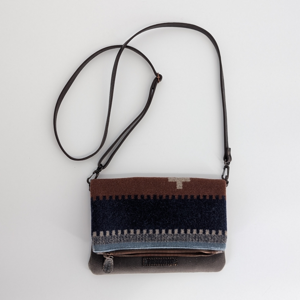 Pendleton Bridger Stripe Foldover Clutch Crossbody | Multicolor Wool Canvas